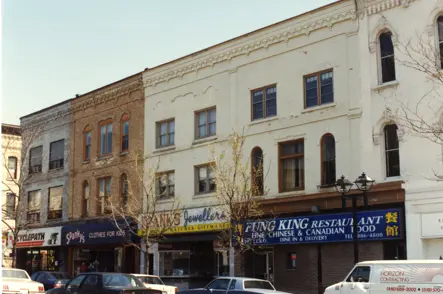 Image of restaurant exterior on street