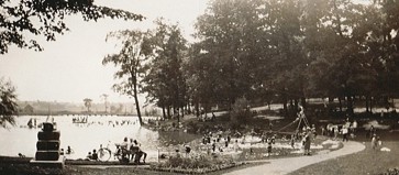 Waterloo Park image in black and white by the water