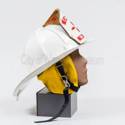 Side profile of Waterloo Fire Department Chief’s Helmet