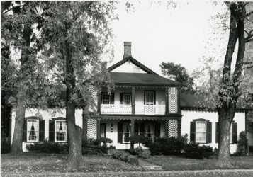 Image shows a house located at 5 Erb Kumpf