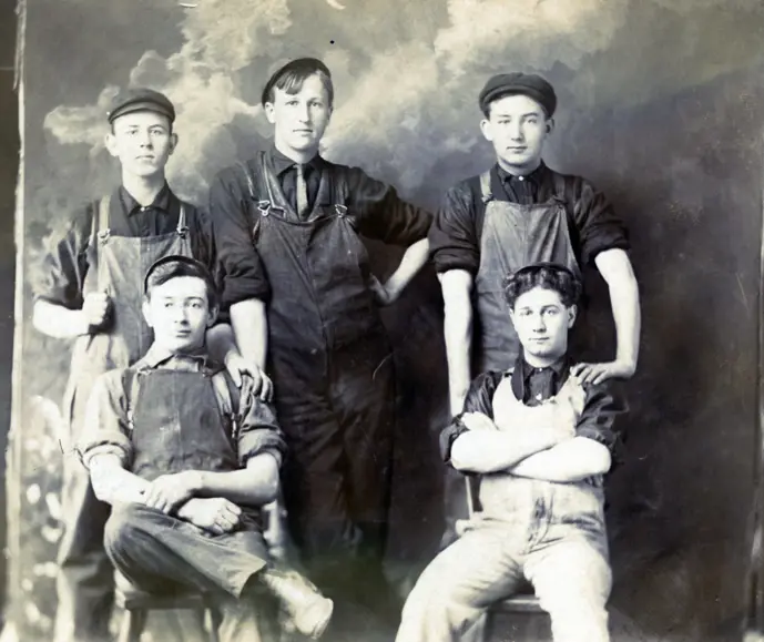 Image of five workmen